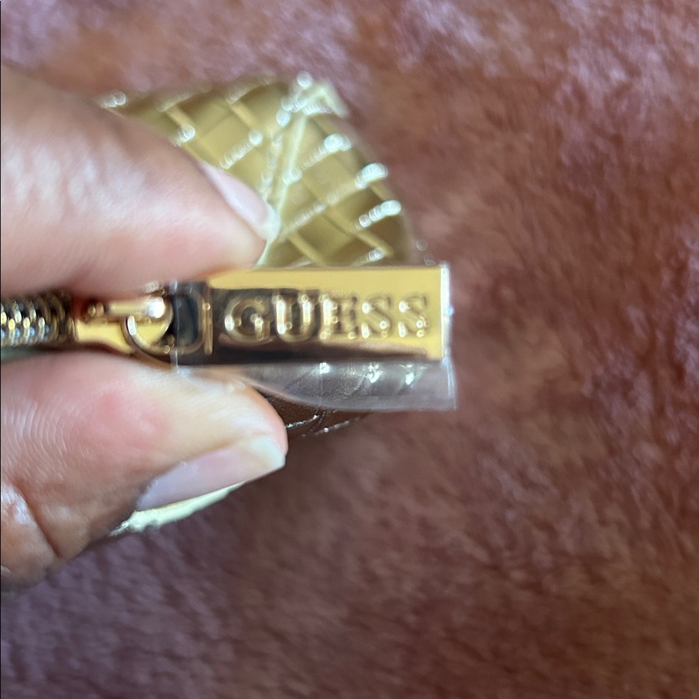 Guess Metallic Gold Textured Pouch - Picture 3 of 4